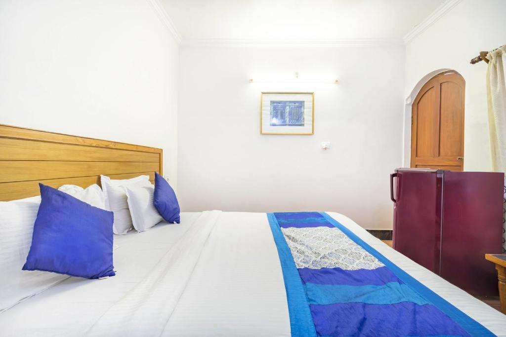 Bribon Guest House Calangute Extérieur photo