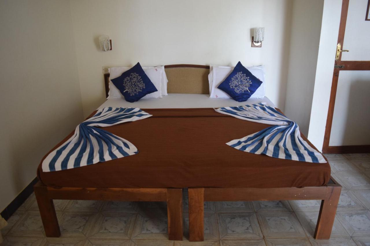 Bribon Guest House Calangute Extérieur photo
