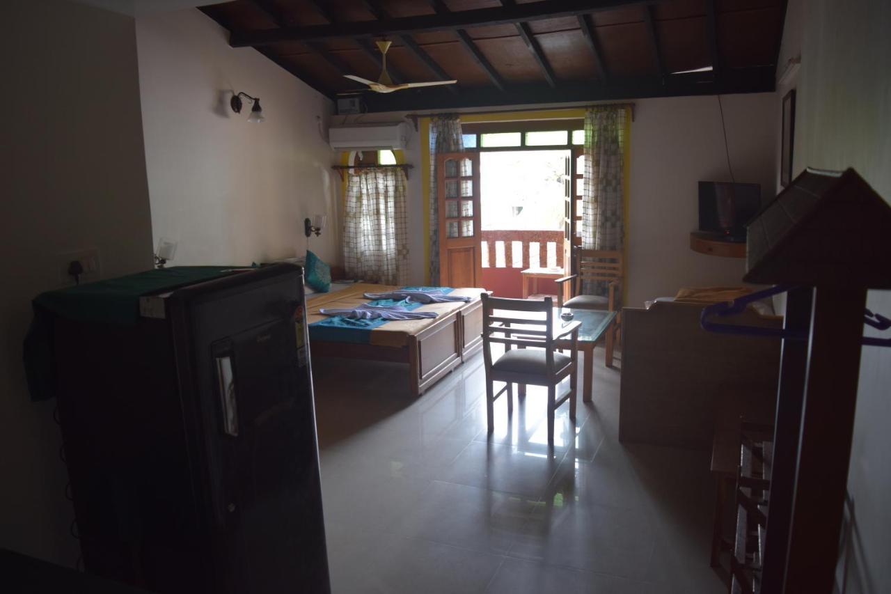 Bribon Guest House Calangute Extérieur photo